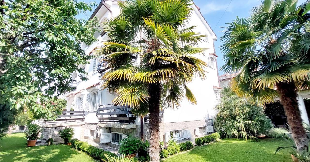 Apartments Bella Vita 1 Malinska Exterior photo